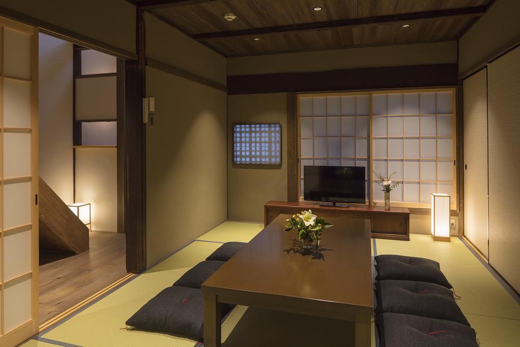 Вилла Sumitsugu Machiya House Киото Экстерьер фото